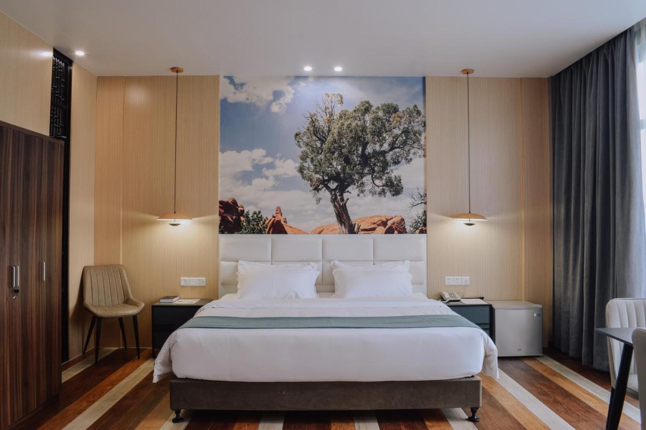 Fan'S Hotel Baybay Екстер'єр фото