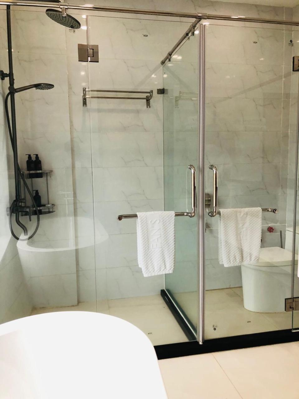Fan'S Hotel Baybay Екстер'єр фото