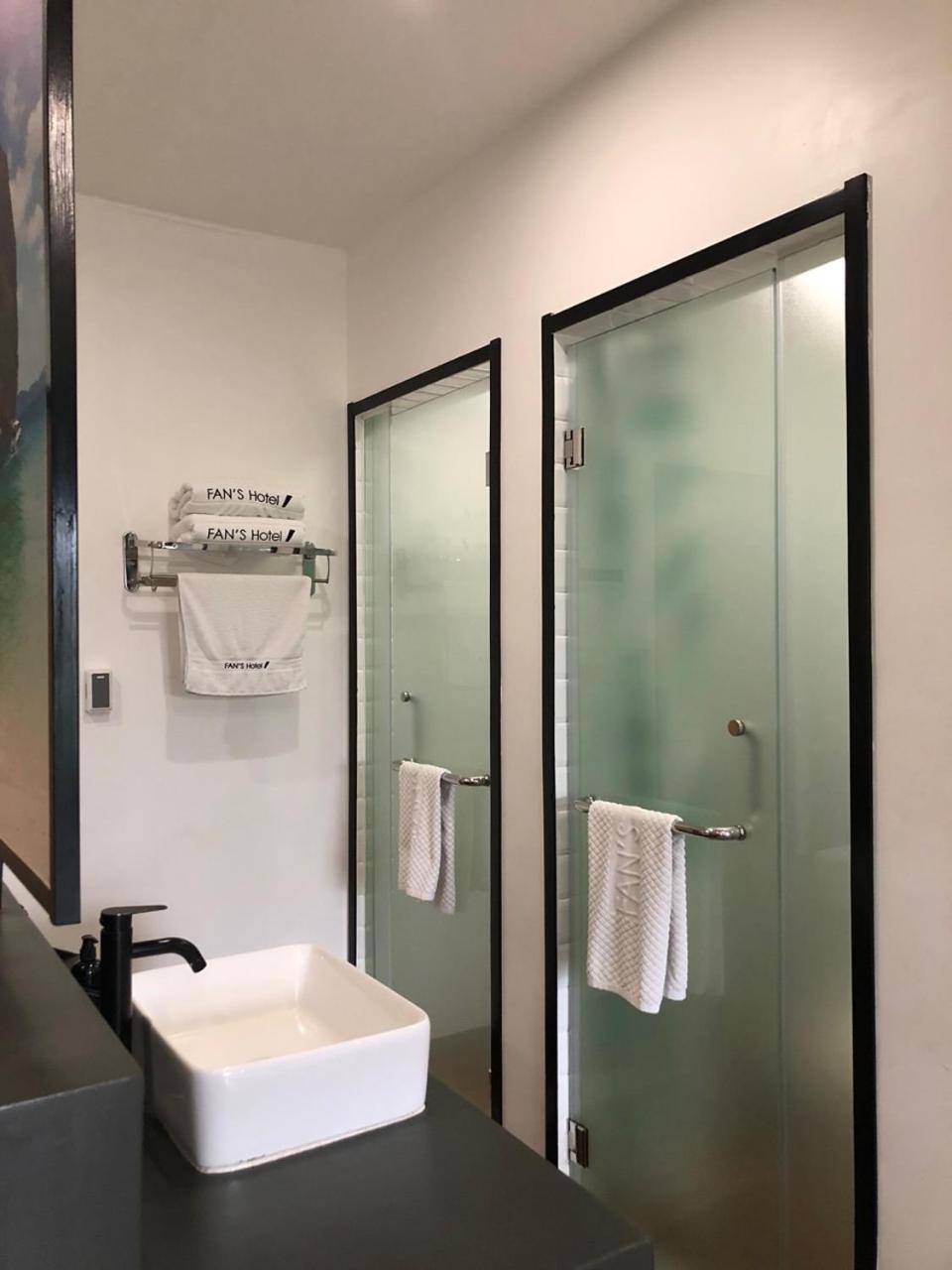 Fan'S Hotel Baybay Екстер'єр фото
